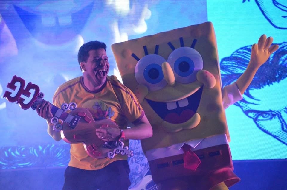 Show de Bob esponja con Luis Carreño